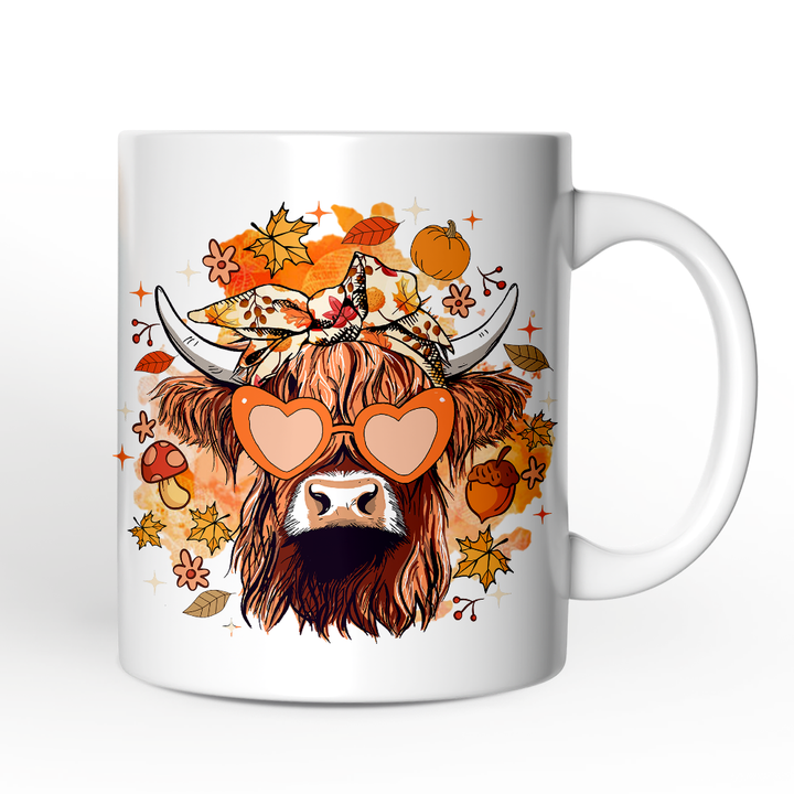 Fall Highland Cow Personalized Mug, Messy Bun Howdy Gift with Autumn Vibes and Custom Name