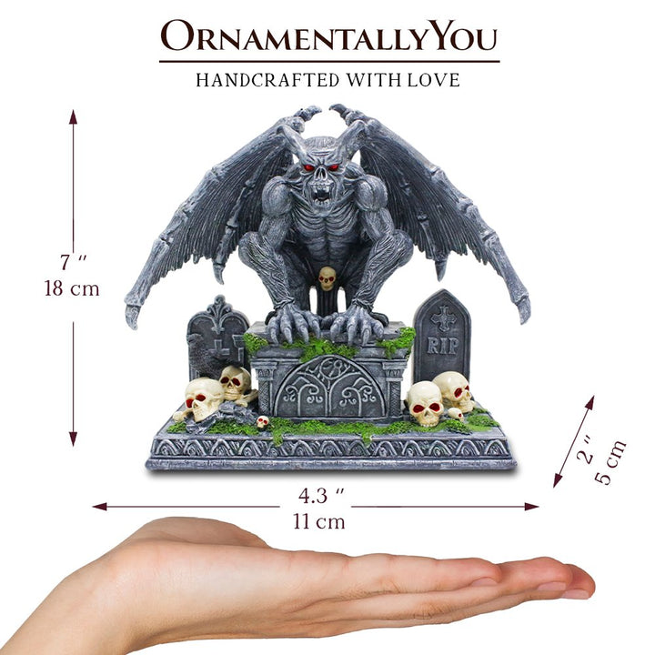 Grave Guardian Gargoyle Figurine, 7" Solar Powered Gothic Halloween Garden Statue Resin Statues OrnamentallyYou 