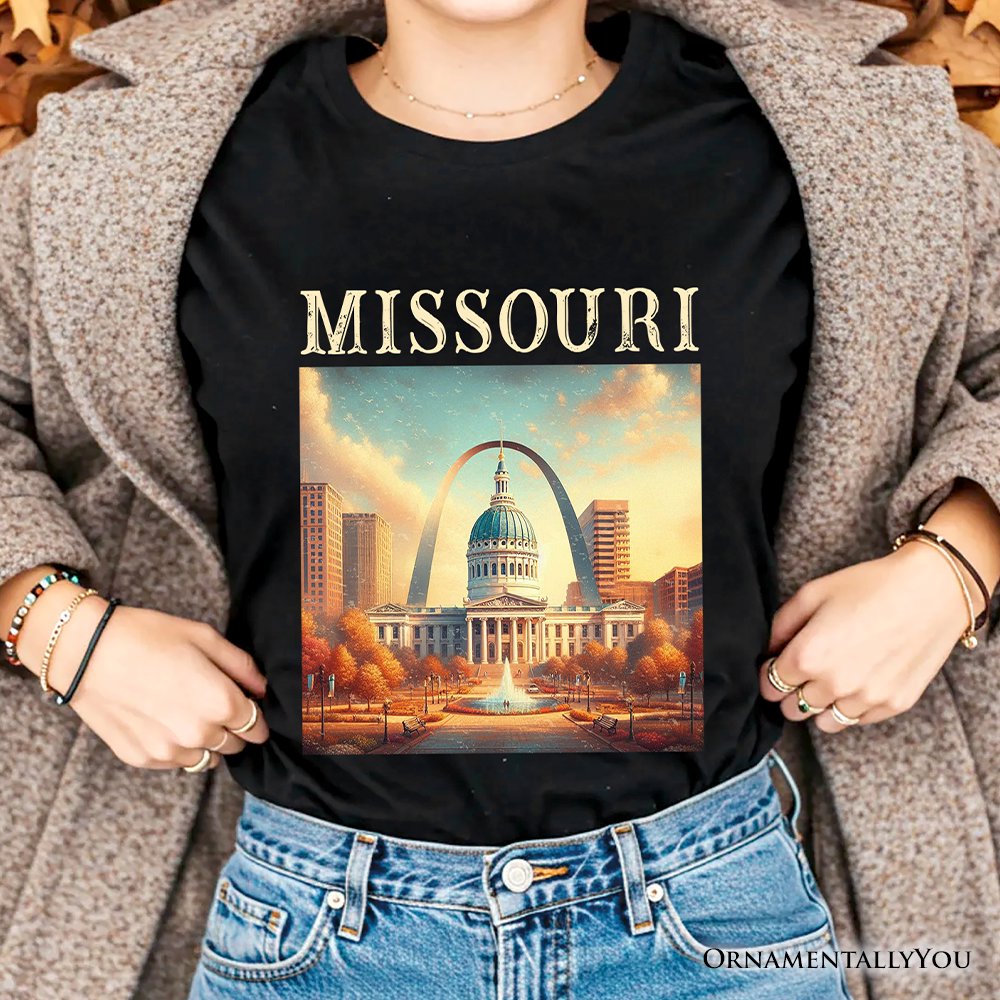 Missouri State Gateway Arch and Courthouse T-Shirt, Iconic St. Louis Landmarks Tee and Travel Souvenir T-Shirts OrnamentallyYou 