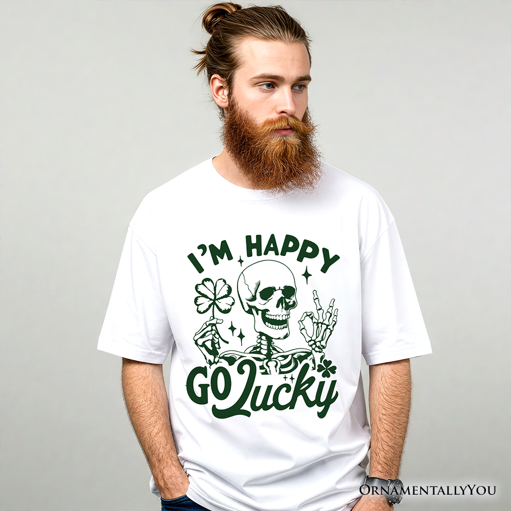 Happy Go Lucky Clover Skeleton St Patrick’s Day T-Shirt, Green Shamrock Vintage Tee