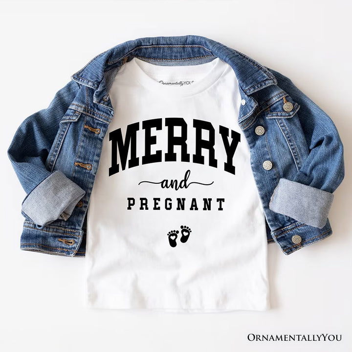 Merry and Pregnant T‑Shirt, Baby Announcement Christmas Tee for New Mom T-Shirts OrnamentallyYou White XS 