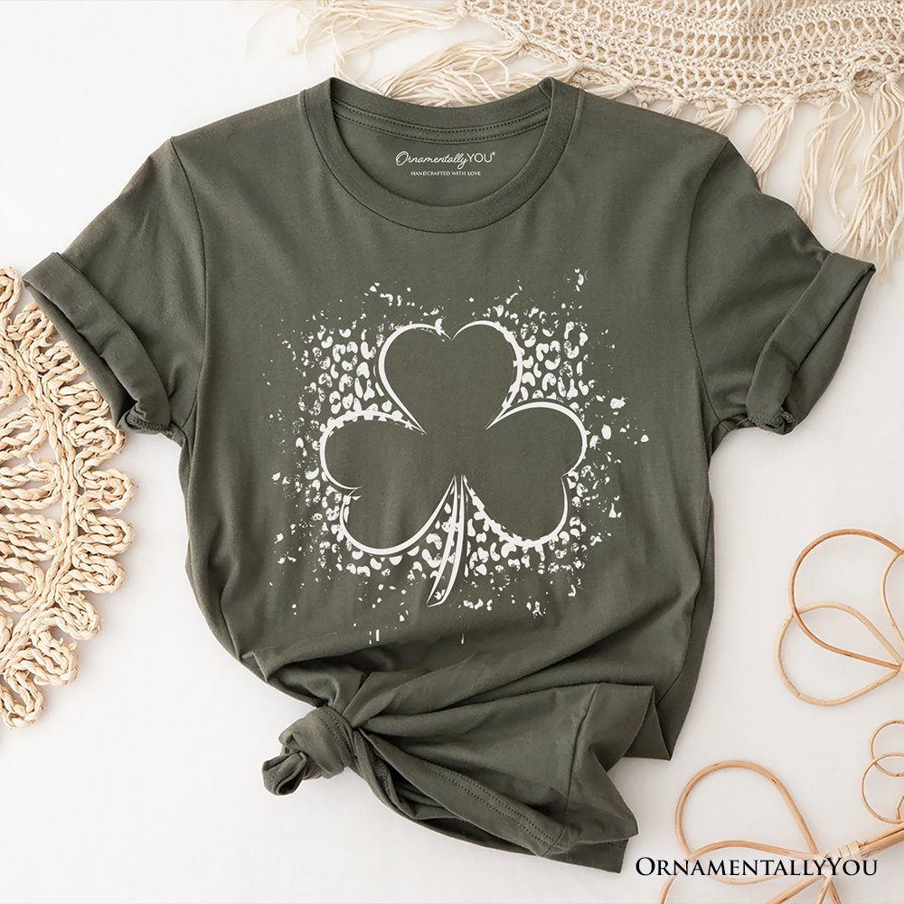 Splatter Shamrock Silhouette St Patrick’s Day T-Shirt, Retro Lucky Clover Tee T-Shirts OrnamentallyYou Military Green XS 