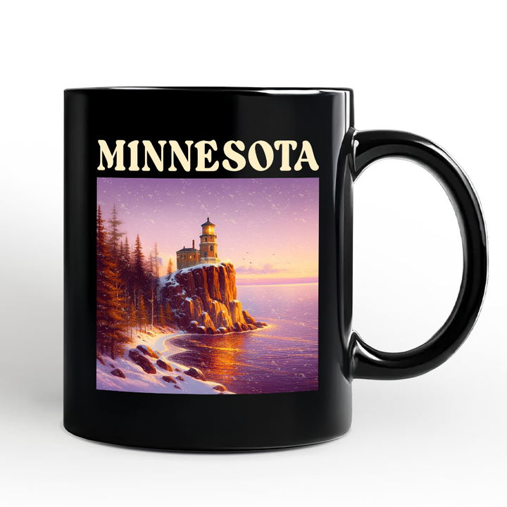 Scenic Minnesota State Split Rock Lighthouse Personalized Mug, Lake Superior Landmark Gift and Travel Souvenir with Custom Name