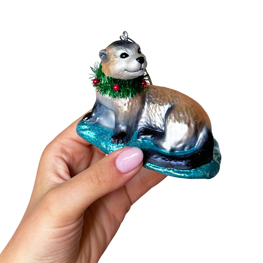 Cute Otter Glass Christmas Ornament, Exotic Animal Tree Decoration Glass Ornament OrnamentallyYou 