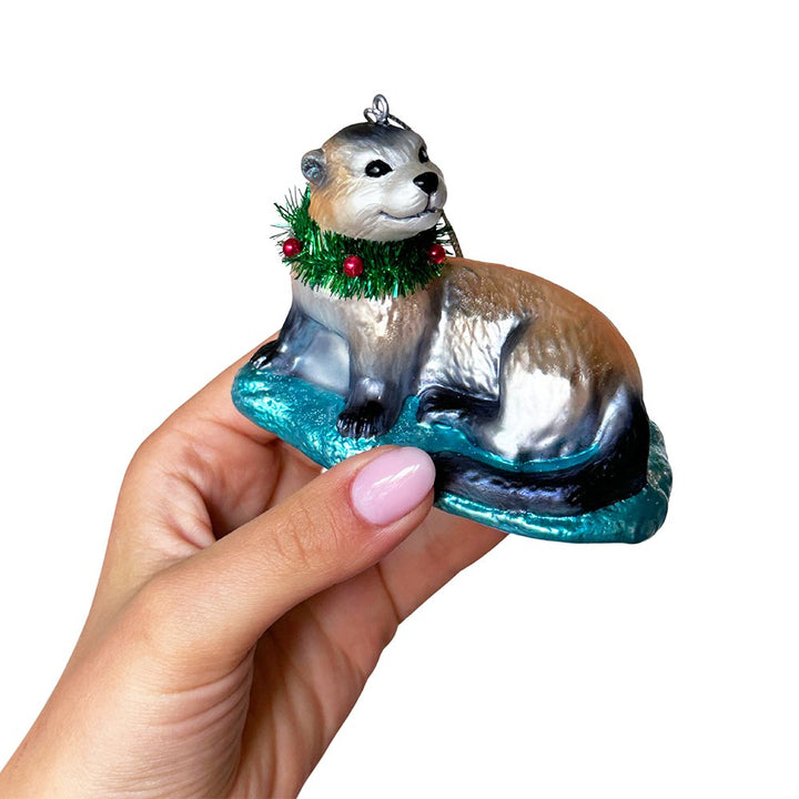 Cute Otter Glass Christmas Ornament, Exotic Animal Tree Decoration Glass Ornament OrnamentallyYou 