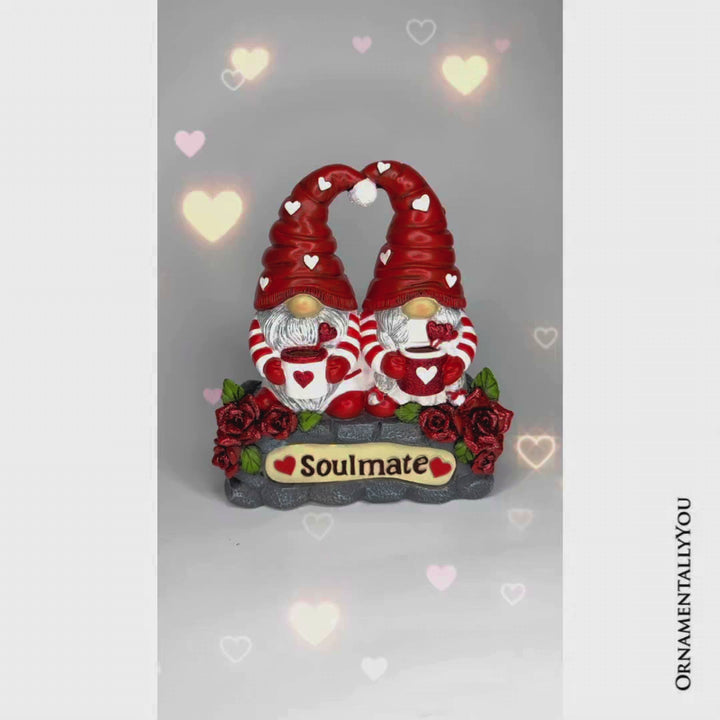 Soulmate Valentine Gnome Couple Solar Powered Figurine, 6" Romantic Room Statue Decoration