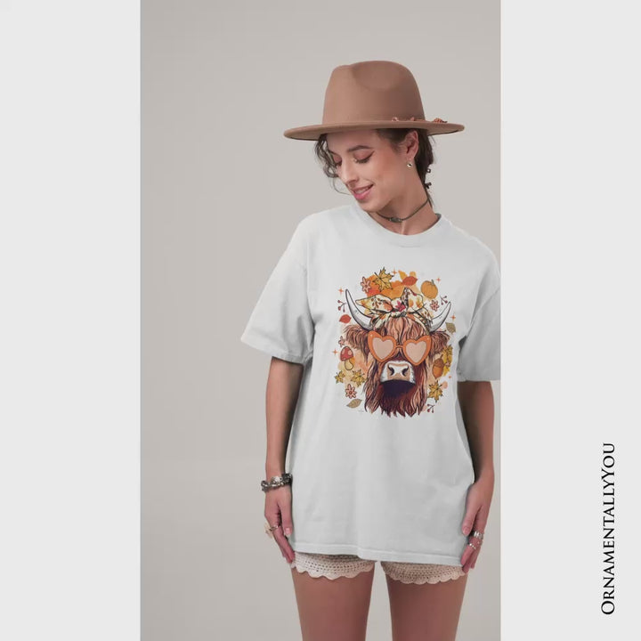 Fall Highland Cow T-Shirt, Messy Bun Howdy Tee with Autumn Vibes