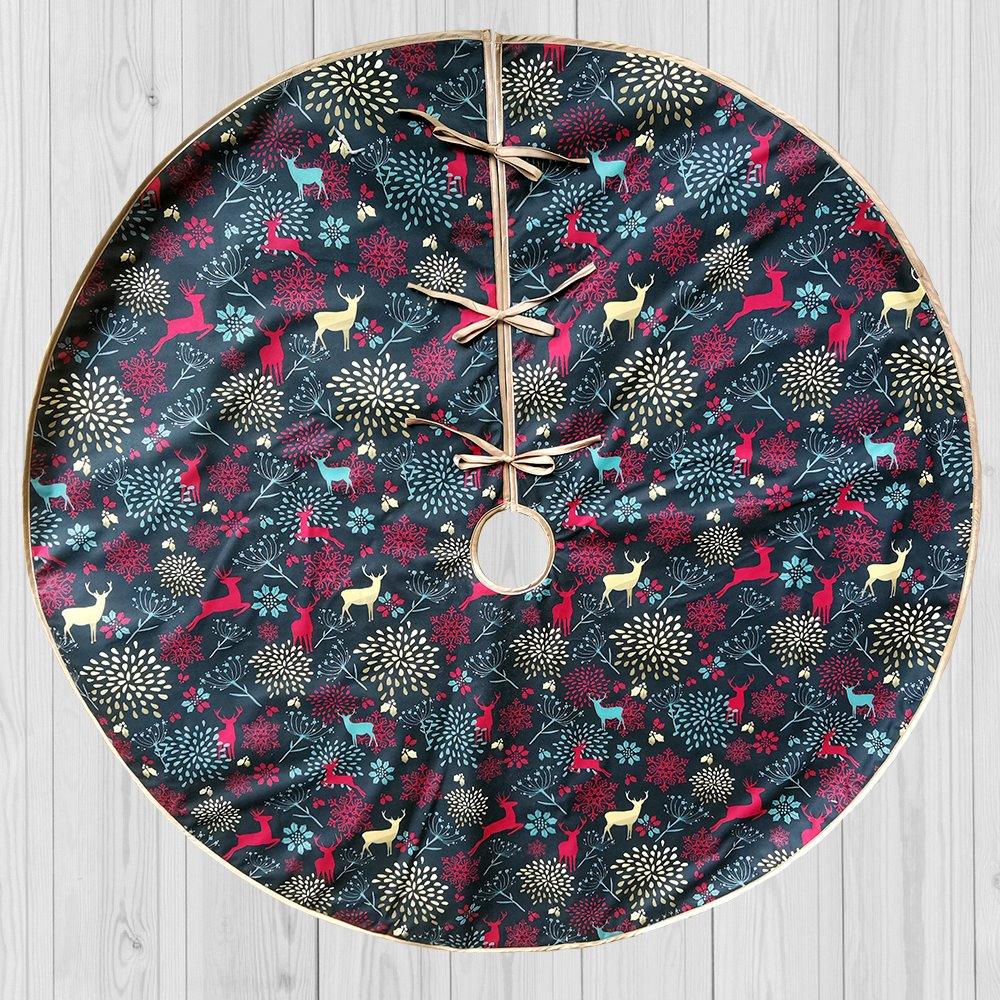 Gold and Red Deer Decoration Pattern Holiday Tree Skirt Tree Skirt Nantong Prince Home Fashion Co., Ltd. 