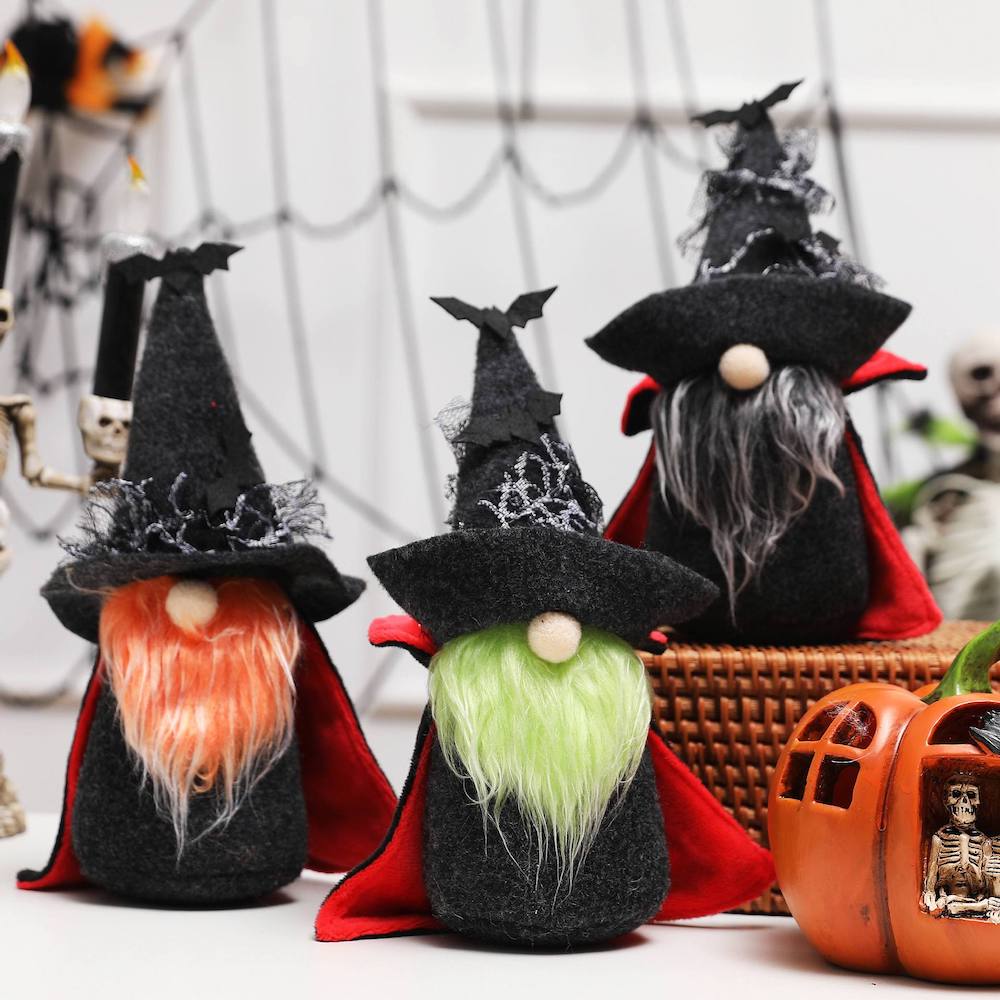 Exotic Vampire Gnomes, Spooky Plush Halloween Decoration with Bats Plush Gnome OrnamentallyYou 